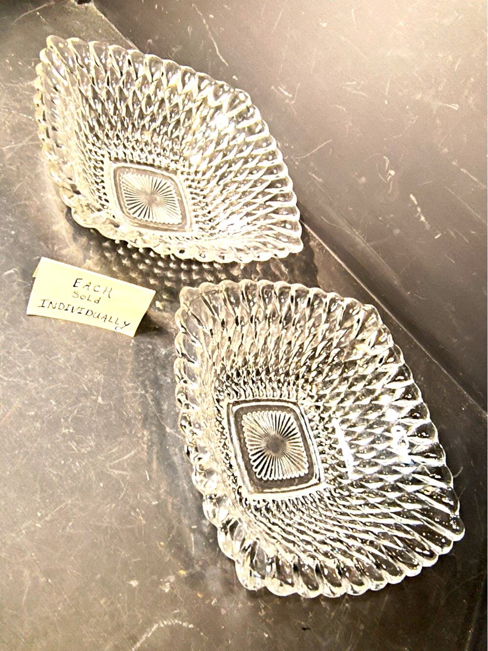 2014.  Vintage Indiana Glass Diamond Point Square Clear Bowl Dish